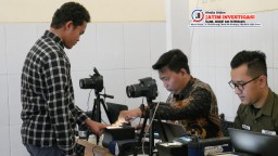 Jemput Bola, Plt. Bupati Sidoarjo Tekankan Layanan Cepat Perekaman KTP-el Bagi Siswa Sidoarjo