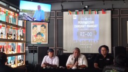 Maki Jawa Timur Menggelar Konferensi Pers di Tempat Cafe Sutos One Deck