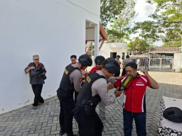 Polres Blitar Sterilisasi Kantor KPU Jelang Pendaftaran Paslon di Pilkada 2024