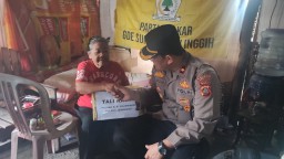Wujudkan Kepedulian Terhadap Lansia Kurang Mampu, Kapolsek Gilimanuk Berikan Bantuan Tali Kasih di Lingkungan Penginuman Gilimanuk