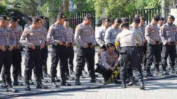 Polres Nganjuk Gelar Latihan Penyegaran Kompi Pengendalian Massa (Dalmas)