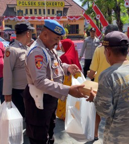 Polsek Simokerto Perlakukan Masyarakat Yang Membuat Laporan Kehilangan Dengan Istimewa
