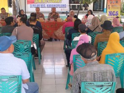 Polrestabes Surabaya Ajak Warga Karang Pilang Berdialog dalam Jumat Curhat, Jelang Pilkada 2024