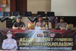 Melalui Jumat Curhat, Kapolres Badung Ajak Warga Desa Getasan Jaga Kamtibmas Jelang Pilkada 2024