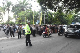 Polres Bondwooso Laksanakan Pengamanan Dalam Rangka Deklarasi Damai Pilkada di Hotel Ijen View