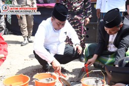 Pjs. Bupati Sidoarjo Letakkan Batu Pertama Pembangunan Gedung Sports Center