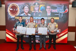 Polres Jember Raih Penghargaan dari Lembaga Perlindungan Anak Indonesia