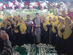 DPRD Surabaya Sukadar Hadiri: Komunitas "KOSAMBI" Gelar HUT ke- 20 Bersamaan dengan Maulud Nabi Muhammad SAW, Bertempat di Jalan Petemon Barat