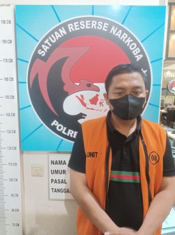 Warga Dukuh Pakis Edarkan Barang Haram Diamankan Satresnarkoba Polrestabes Surabaya