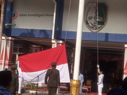 Banyaknya Kursi Kosong, Tidak Mengurangi Hikmatnya Upacara 10 November di Sampang