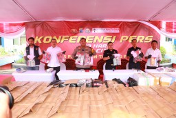Polres Pelabuhan Tanjung Perak Berhasil Gagalkan Penyelundupan 7, 6 Juta Batang Rokok Ilegal