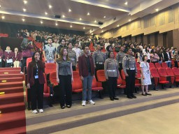 Dalam Minimalisir Angka Laka Lantas, Kanit Turjawali Polrestabes Surabaya, Laksanakan Kegiatan Police Goes To Campus