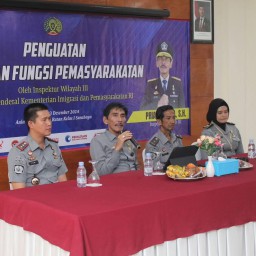 Inspektur Wilayah III Kemenimipas Sampaikan Penguatan Tugas dan Fungsi di Rutan Surabaya