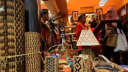 Pelaku UMKM Berharap DPR Dorong Permudah Akses Modal Hingga Perizinan