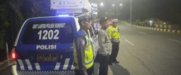Polsek Rungkut Melaksanakan Giat Patroli Malam Antisipasi Kriminalitas 