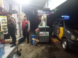 Samapta Polsek Abiansemal Laksanakan Patroli Biru, Sasar Toko Kelontong Guna Ciptakan Rasa Aman