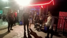 UKL Polsek Kuta Utara Patroli Subuh Amankan Aktifitas Pengunjung