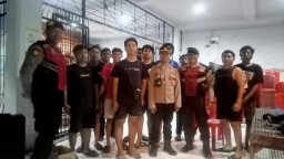 Polsek Kuta Utara Tingkatkan Blue Light Patrol Sambangi Tempat Pembuatan Ogoh Ogoh