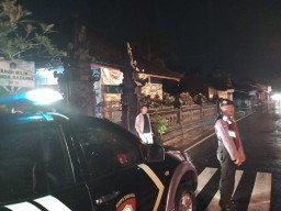 Antisipasi Pencurian Pratima Patroli Biru Polsek Mengwi Sambangi Kawasan Pura