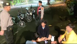 Berikan Rasa Aman Patroli Biru Polsek Mengwi Susuri Jalur Pemukiman Penduduk