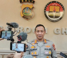 Niat ke Dubai, Polda Bali Amankan WNA Rusia Pelaku Kejahatan Internasional