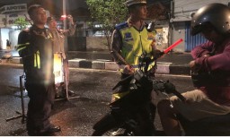 Polsek Genteng Gelar Razia Stasioner, Ratusan Kendaraan Diperiksa