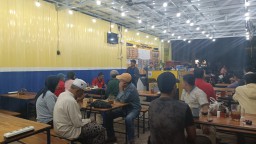 Warkop D-Ofar Live Music Baru Buka Tempatnya Telah Dipadati Pengunjung