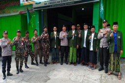 Polsek Sukomanunggal Melaksanakan Giat Pengamanan Harlah Ke-102 dan Pelantikan MWC NU