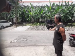 Terjadi di Kota Surabaya,Dua Unit Mobil Mitsubishi L 300 Milik Pengusaha Rental Sound System Billy Syaputra, 32 Telah Raib