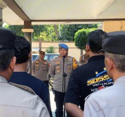 Polsek Rungkut Menerima Kunjungan Kasi Propam Polrestabes Surabaya