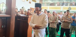 Polda Jatim Gelar Shalat Gaib Wujud Empati Atas Gugurnya 3 Anggota Dalam Tugas di Way Kanan Lampung