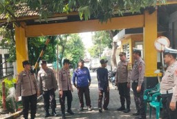 Polsek Sukomanunggal Tingkatkan Patroli, Sasar Perumahan Untuk Cegah Kejahatan