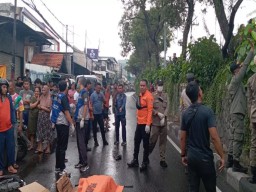 Seorang Pelajar Tewas Seketika Setelah di Lindas Truk