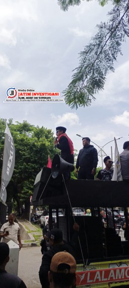 AMI Siap Gelar Aksi Demo Terkait Temuan Wakil Wali Kota Surabaya di D'Fashion Textile &amp; Tailor