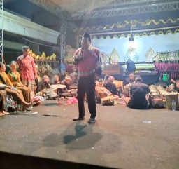 Masyarakat Antusias Hadiri Sedekah Bumi dan Haul Mbah Kramat Dewo Banyu Urip Wetan