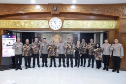Kapolda Jatim Apresiasi Kaderisasi GM FKPPI Anak Kandung TNI - Polri yang Berkontribusi Dalam Pembangunan Bangsa