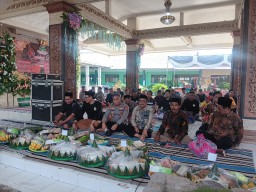 Nguri-uri Budaya Jawa, Hendrosari Gelar Ruwat Desa