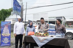 Satlantas Polres Gresik Gelar Doa Bersama untuk Menekan Angka Kecelakaan Lalu Lintas di Jalan Raya Duduksampeyan