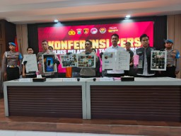 Polres Pelabuhan Tanjung Perak Ungkap Grup Facebook "Gay Khusus Surabaya" Sebar Konten Asusila, Dua Orang Jadi Tersangka