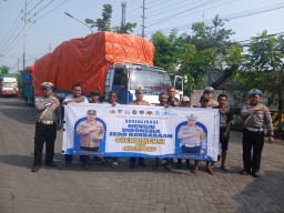 Sosialisasi Over Dimensi dan Overload di Prapat Kurung: Upaya Satlantas polres Tanjung Perak Cegah Kerusakan Jalan dan Kecelakaan