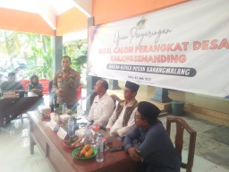 Ujian Penjaringan Bakal Calon Kepala Dusun Karang Malang Di Gelar di Desa Karang Semanding