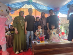 Ultah Putra-Putri Ketum AMI Digelar Meriah, Suasana Penuh Kegembiraan