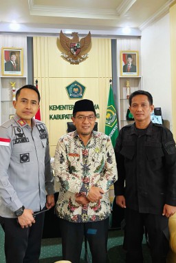 Karutan Sampang Laksanakan Kunjungan ke Kemenag Sampang, Bahas Program Pesantren, Tahfidz Quran, dan Hapus Tato bagi Warga Binaan