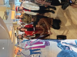 Gelar Pameran Lukisan Ruang Estetika hotel wyindam Surabaya Meriahkan Hari Ulang Tahun Indonesia yang Ke - 80 RI.