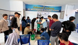 UTM Dorong Kemandirian Budidaya Lele Lewat KKNT di Sampang