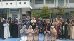 Hari Santri Nasional Jadi Momentum Refleksi Nilai Perjuangan, Plt Kepsek SMAN 1 Sampang Ajak Siswa Teladani Semangat Santri