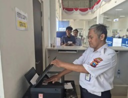 Satpas SIM Kolombo Surabaya Hadirkan Pelayanan Fotokopi Gratis dan Pelayanan Humanis Untuk Masyarakat