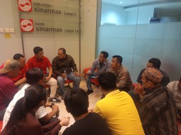 Ippama Bersama Rasalju Gelar Proses Mediasi di PT Sinarmas Multifinance Surabaya