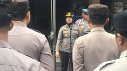 Pesan Kapolsek Wiyung Saat Apel Jam Pimpinan Tingkatkan Pelayanan Kepada Masyarakat, 