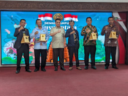 Deklarasi Dewan Kampung Nuswantara di Malang Tegaskan Kampung Sebagai Benteng Kedaulatan